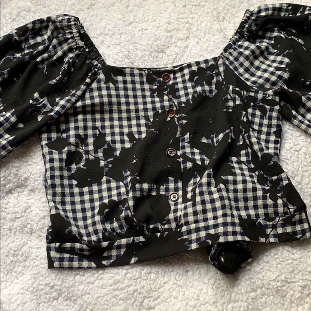 Cute dressy crop top